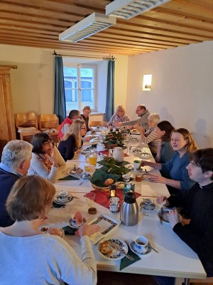Rorate-Frühstück im Pfarrheim Pellheim