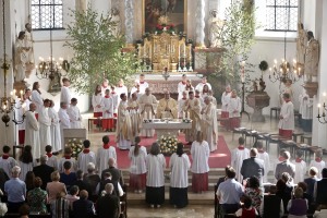 Feierliche Wiedereröffnung von St. Jakob mit großem Pfarrfest