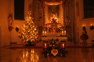 Sankt Jakob in weihnachtlichem Gewand