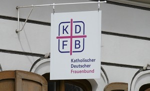 Mitteilungen vom Katholischen Deutschen Frauenbund (KDFB), Zweigverein Dachau